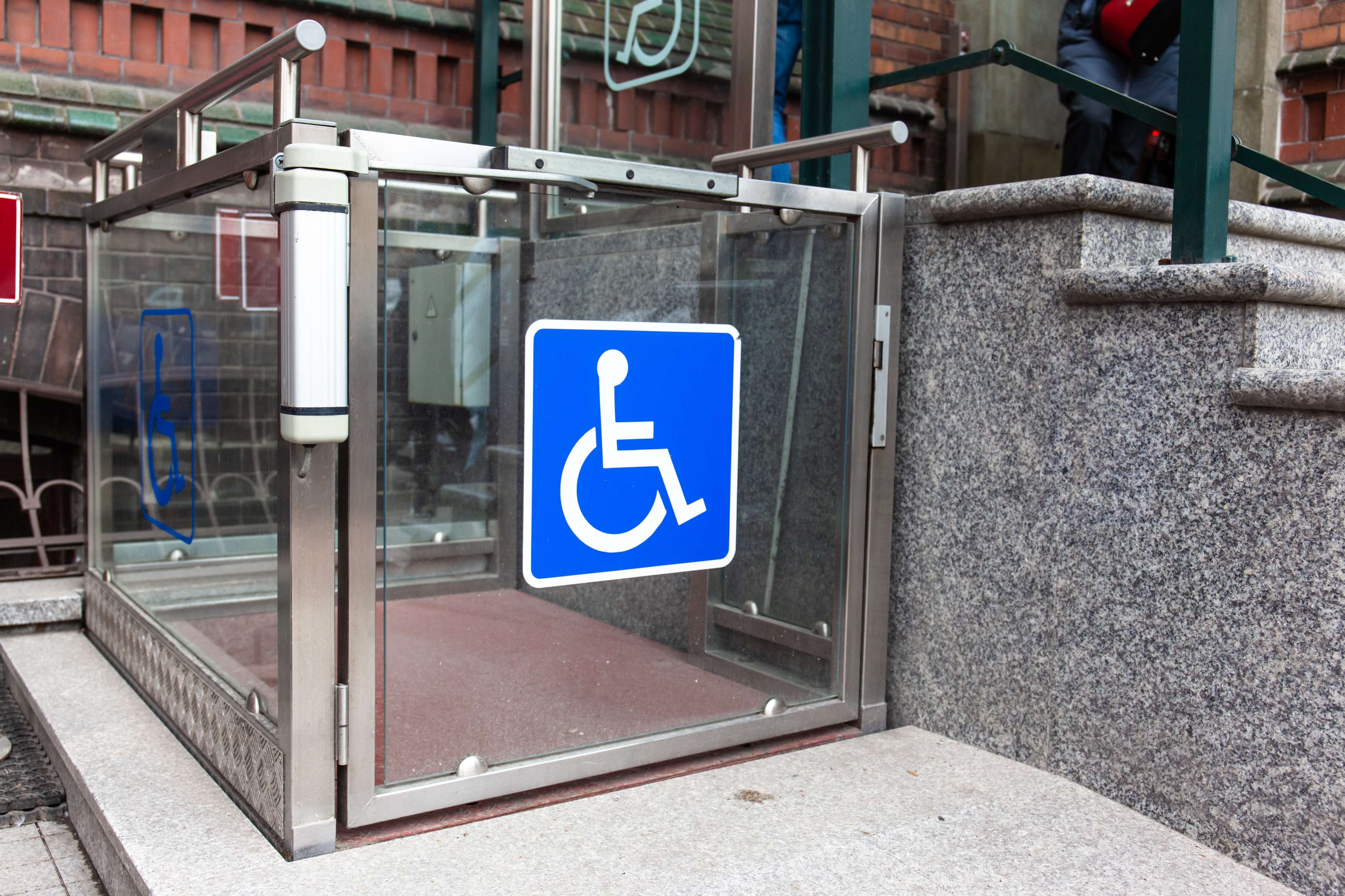 Hospital elevator